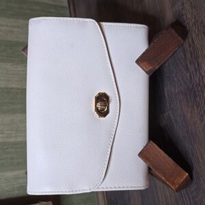 Jeun Bang leather trifold wallet Shell : 100% Leather Lining